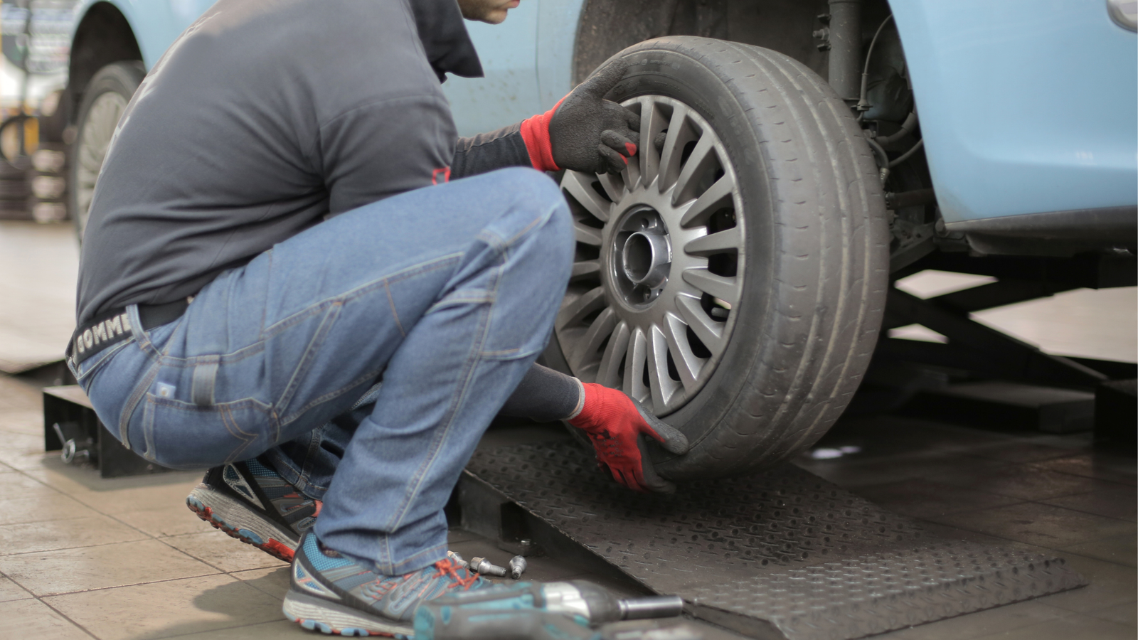 TYRE REPAIR 