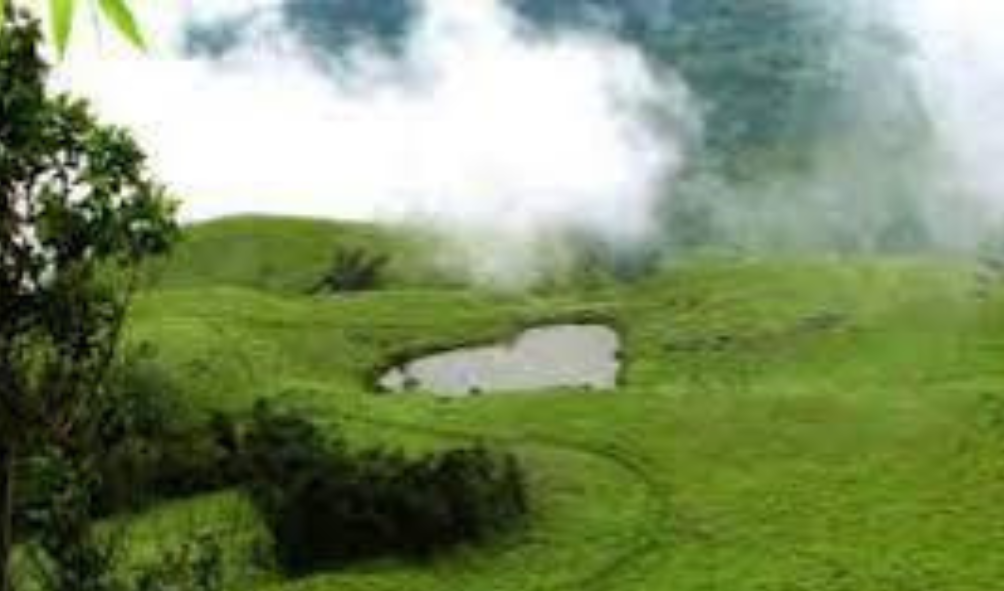 CHEMBRA PEAK 